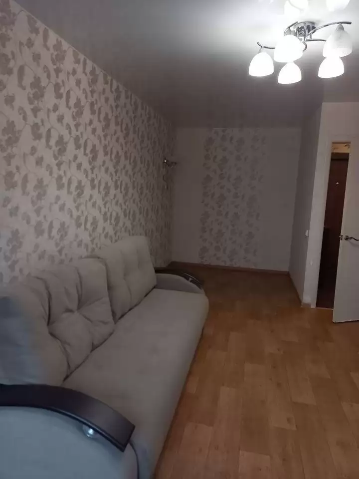 2095392-4