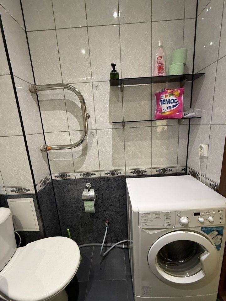 2959584-10