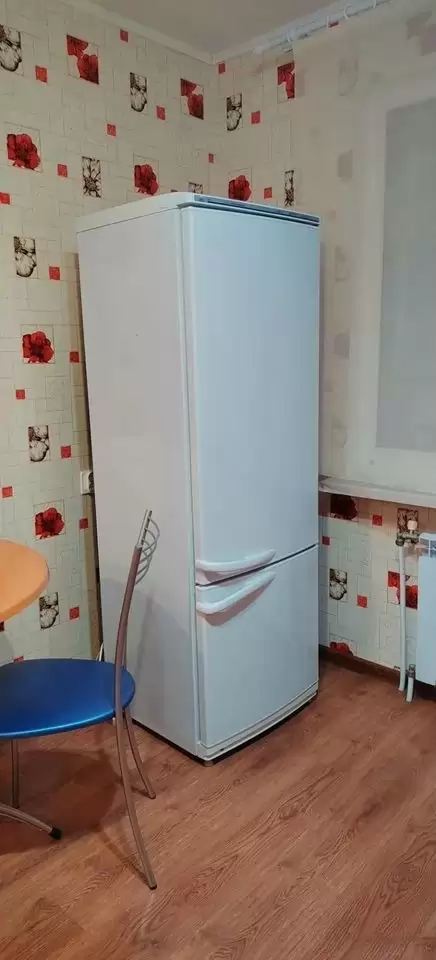 4644792-4