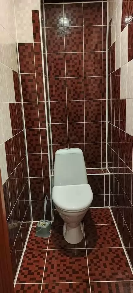 4644792-8