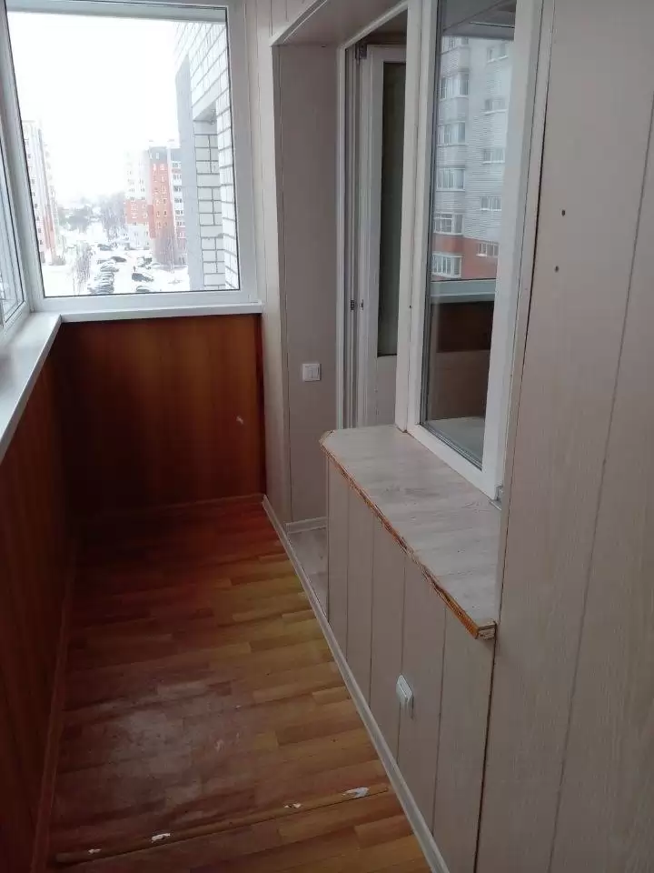 4268752-3