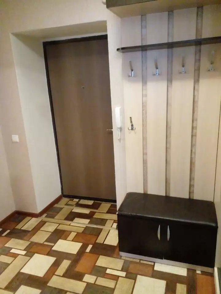 4268752-4