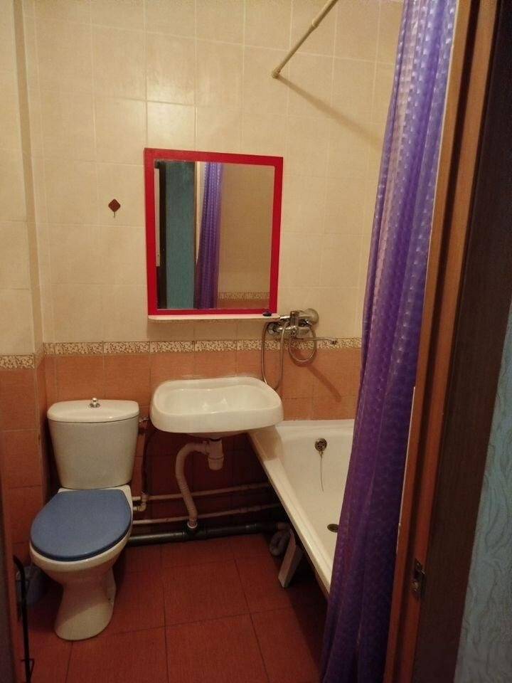 3181921-7