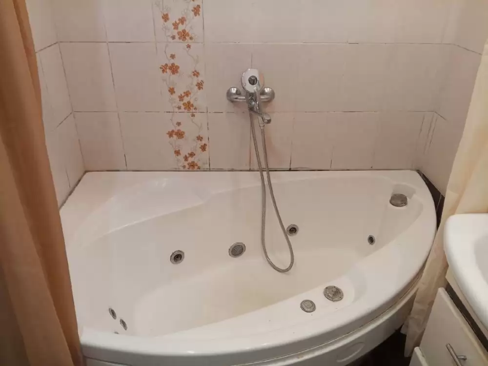 3995224-9