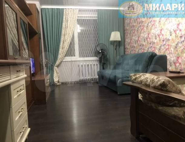 й (2)