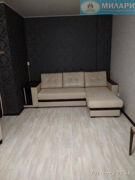 60b9b47d8b0e2352ef00d078-1