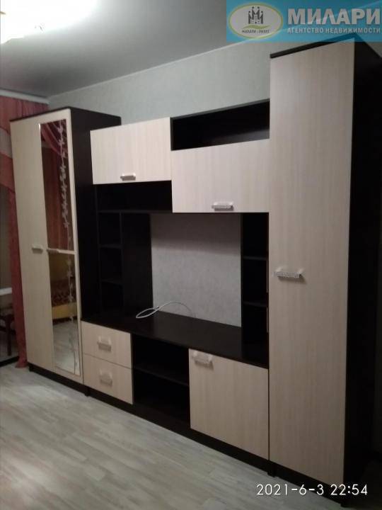 60b9b47f97c78943e329fbe6-1