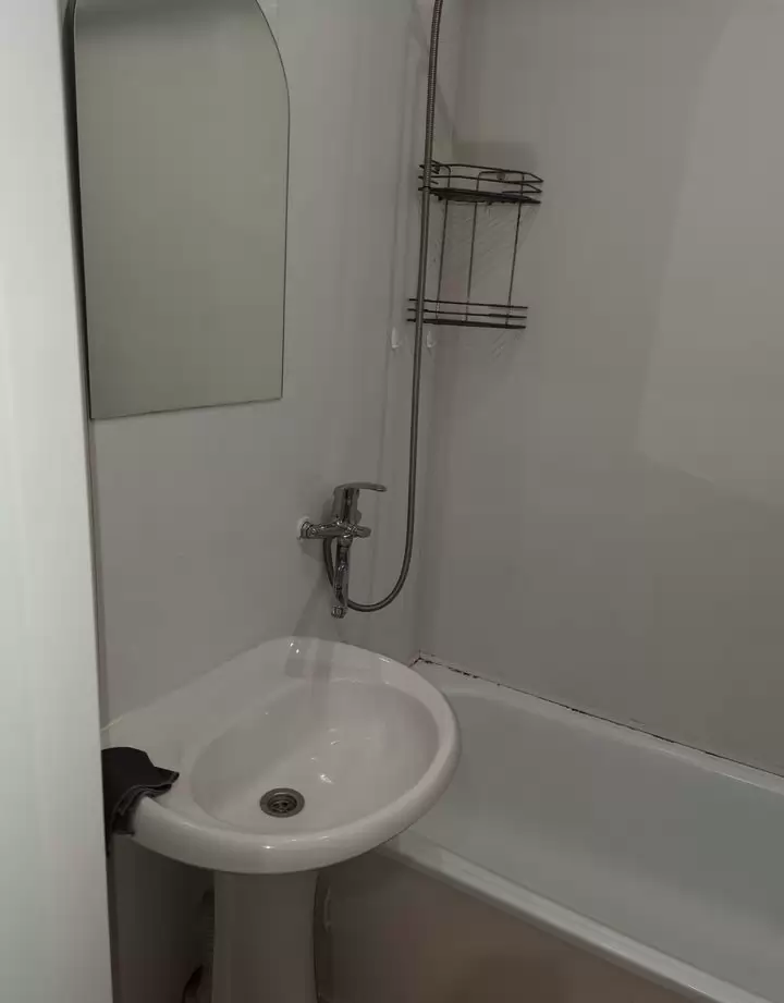 4364292-5