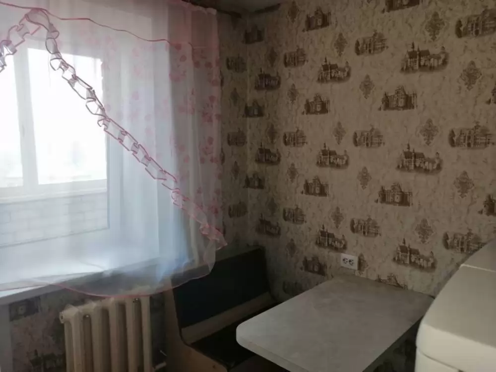 1334768-3 (1)
