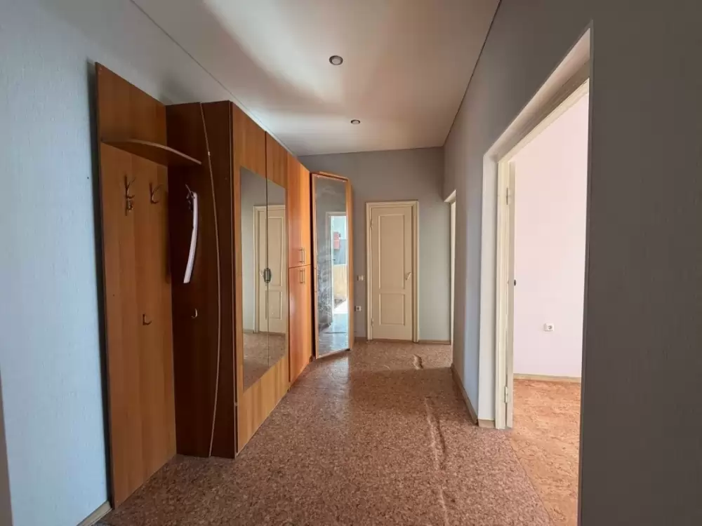 4432653-9