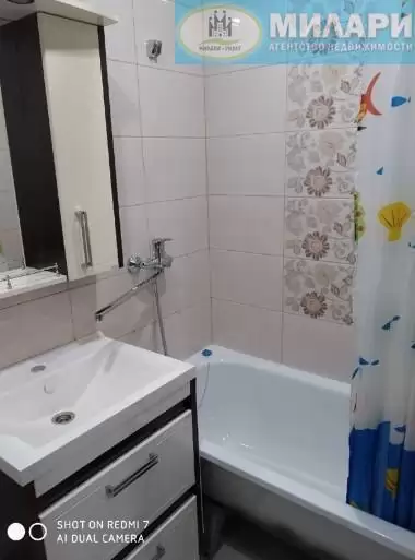 у (10)