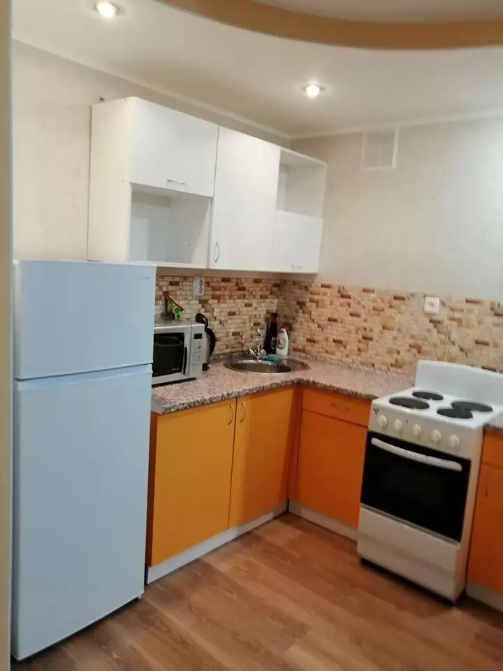 4455681-5
