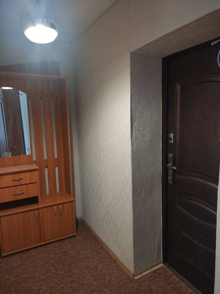 1653410-3