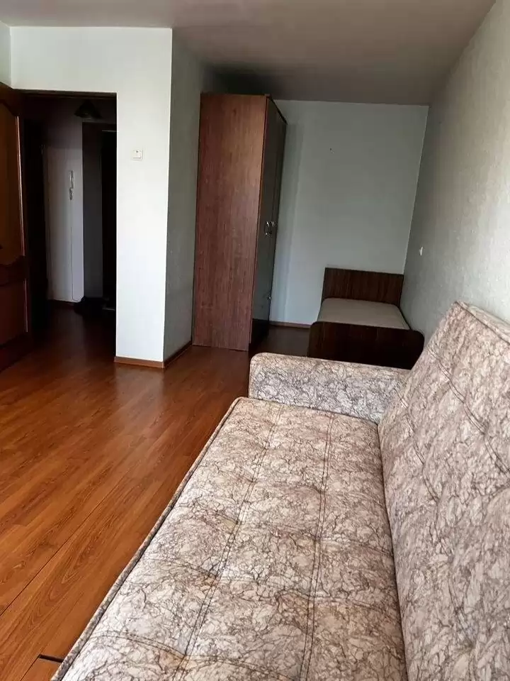 2565778-9
