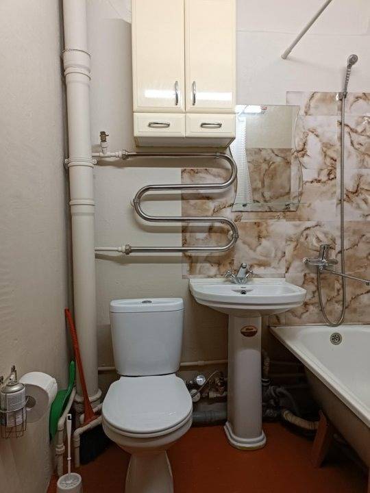 637d05e5ca751a497748ac92-1