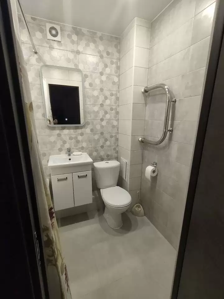 2399172-6