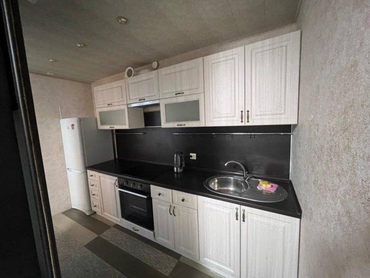 642f1cf28e28df6aff788f86-1