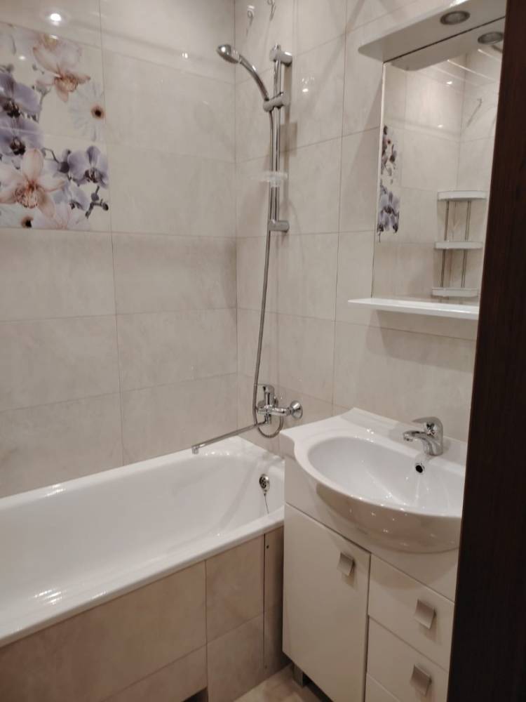 b1a3fd77-b41d-46ee-8c88-e8030ea8c020