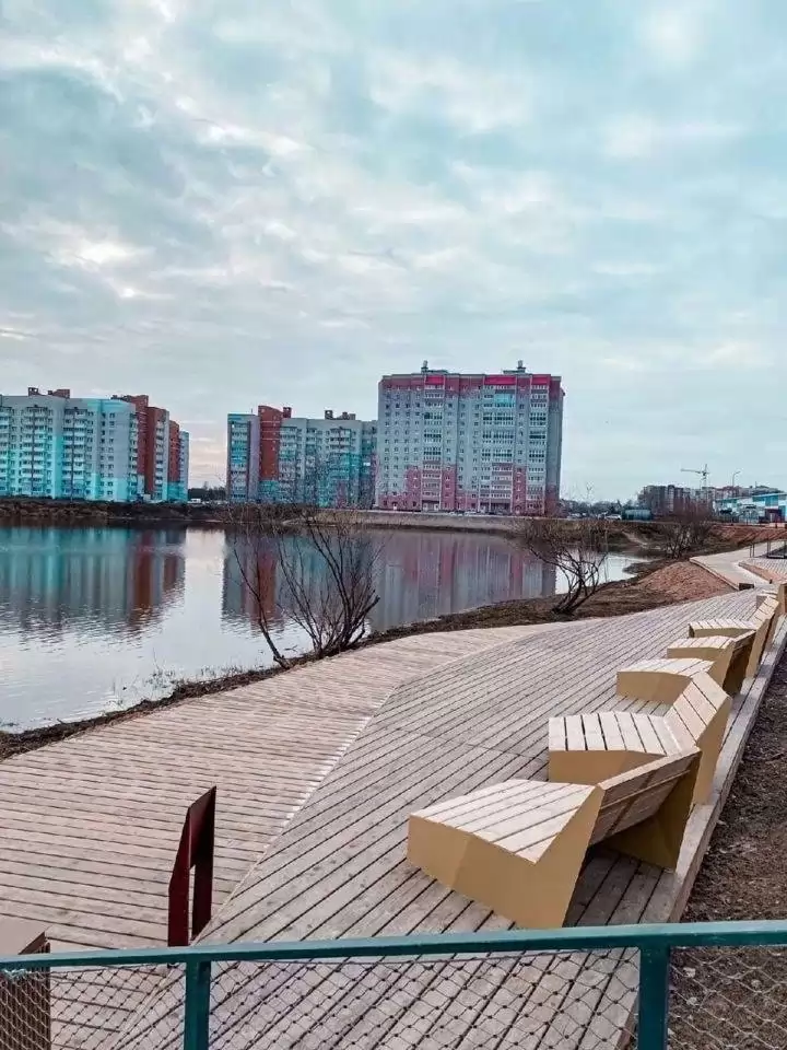 неш (10)