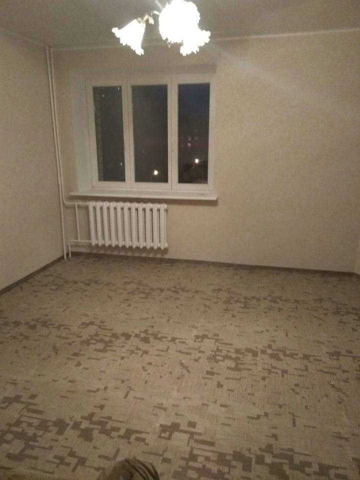 2982496-4