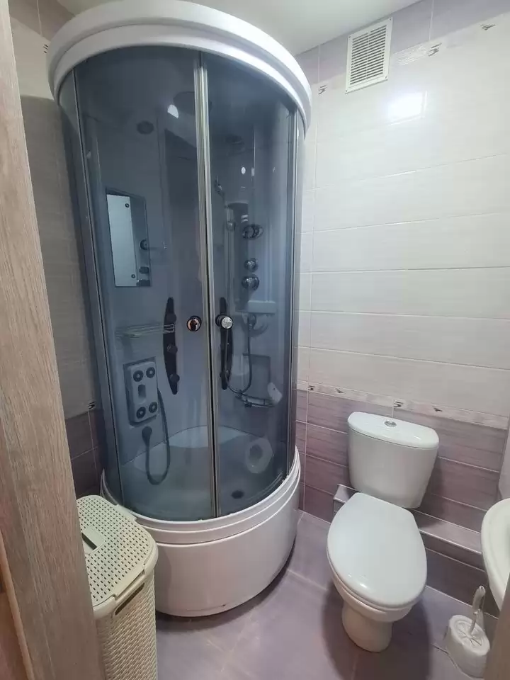 4491706-8