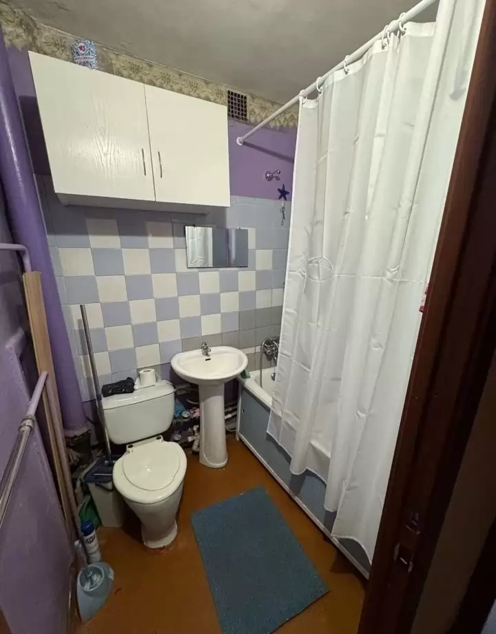4324647-3