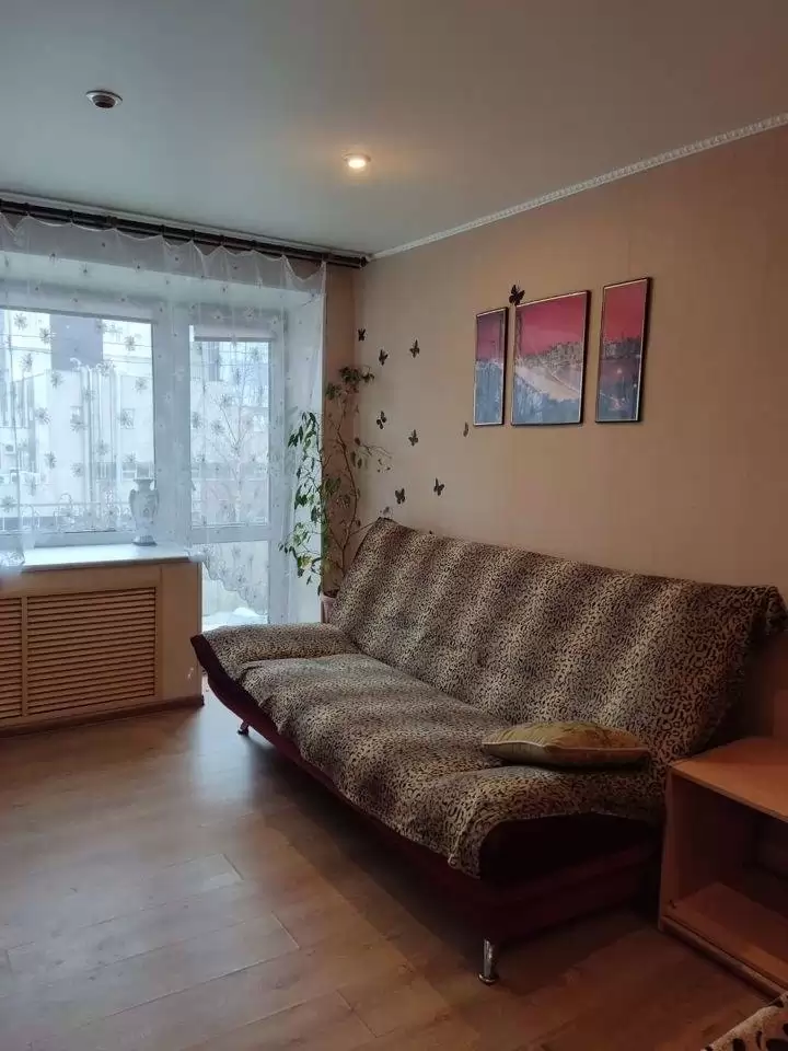 356418-2