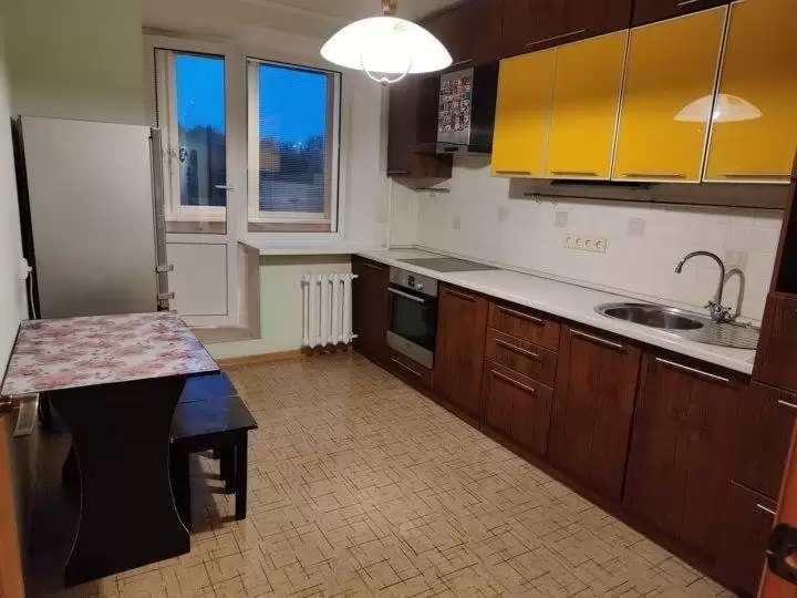 646b35923c12d6606954d838-1