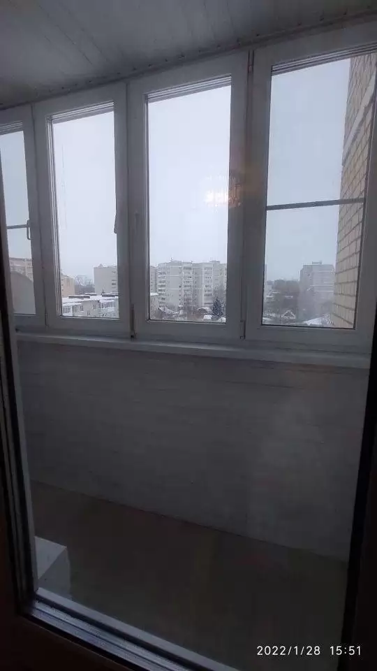 573330-9