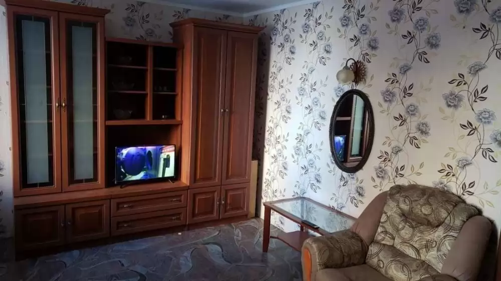 589915-2