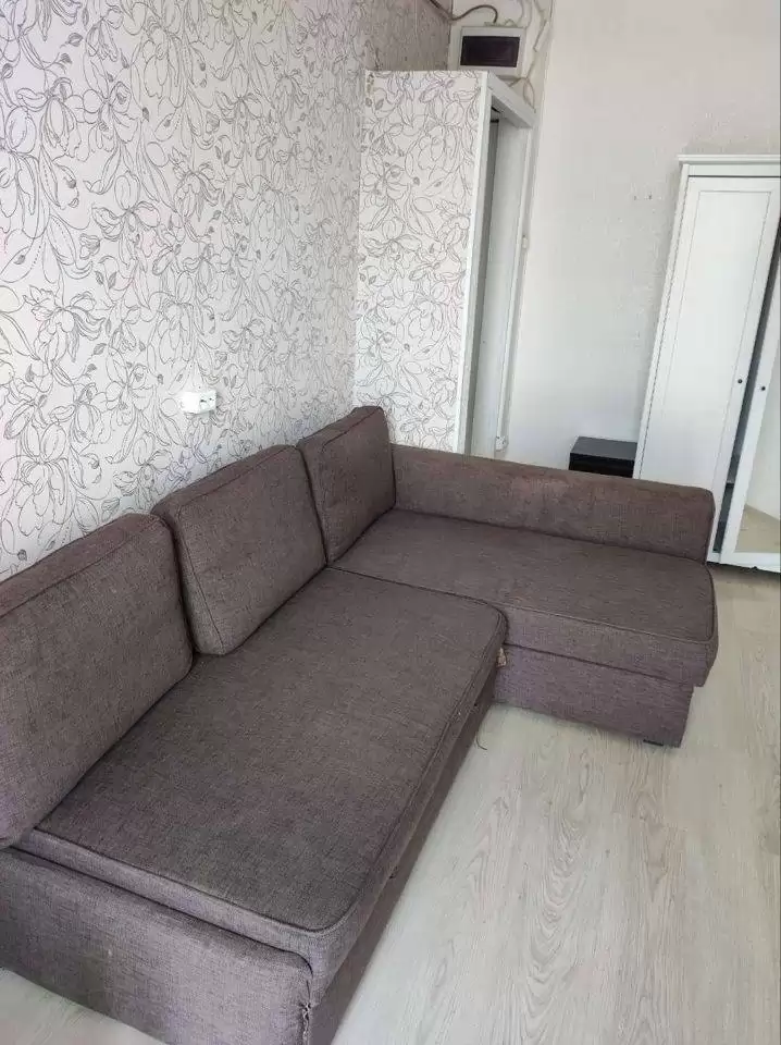 595986-2