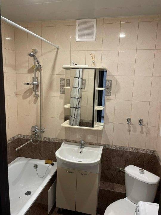 64c8cda2f36d4410d10cb486-2