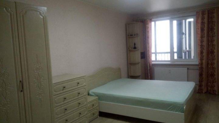 63fa9afa7755105f66605bcc-1