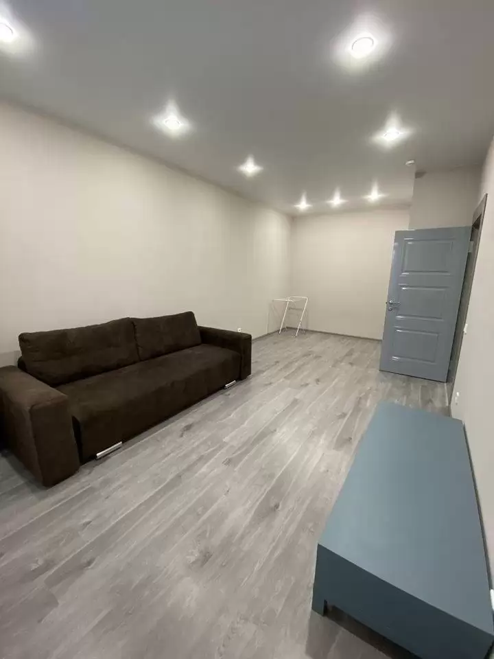 489989-5
