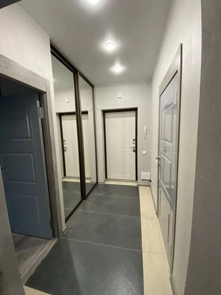 489989-6