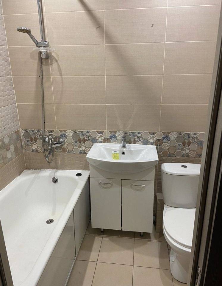 576199-6