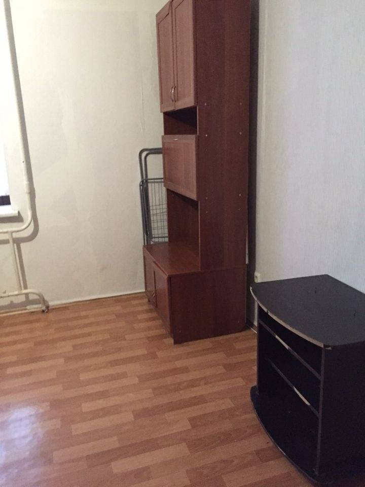492898-11