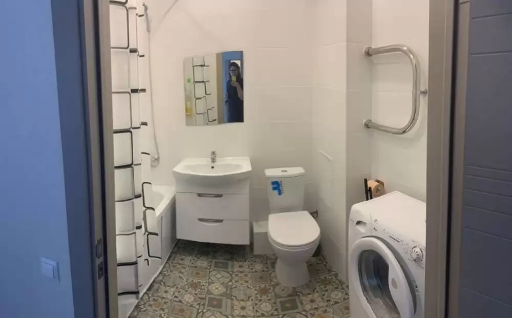 858743-5