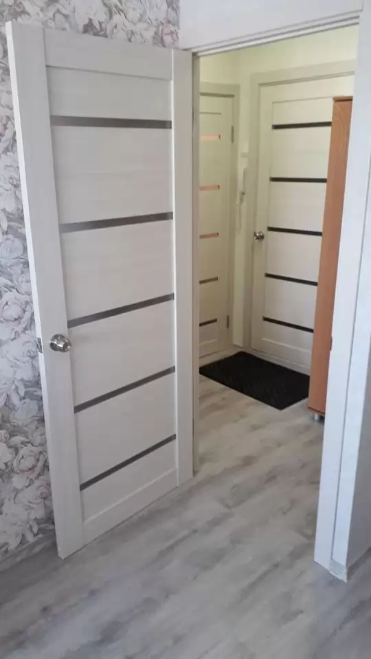 4476897-8