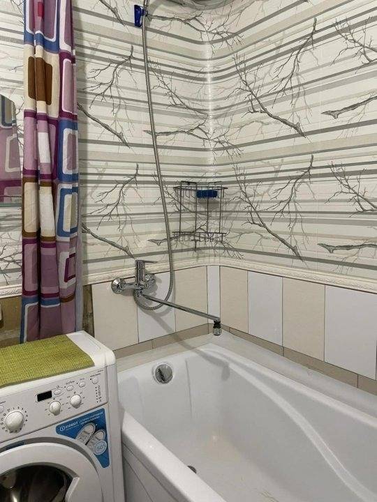 69e4e9716d4cc619e60a219f-2