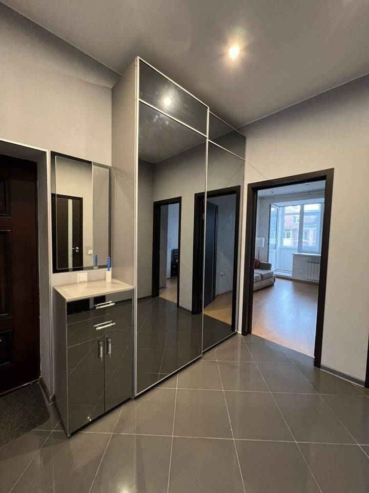 908497-5