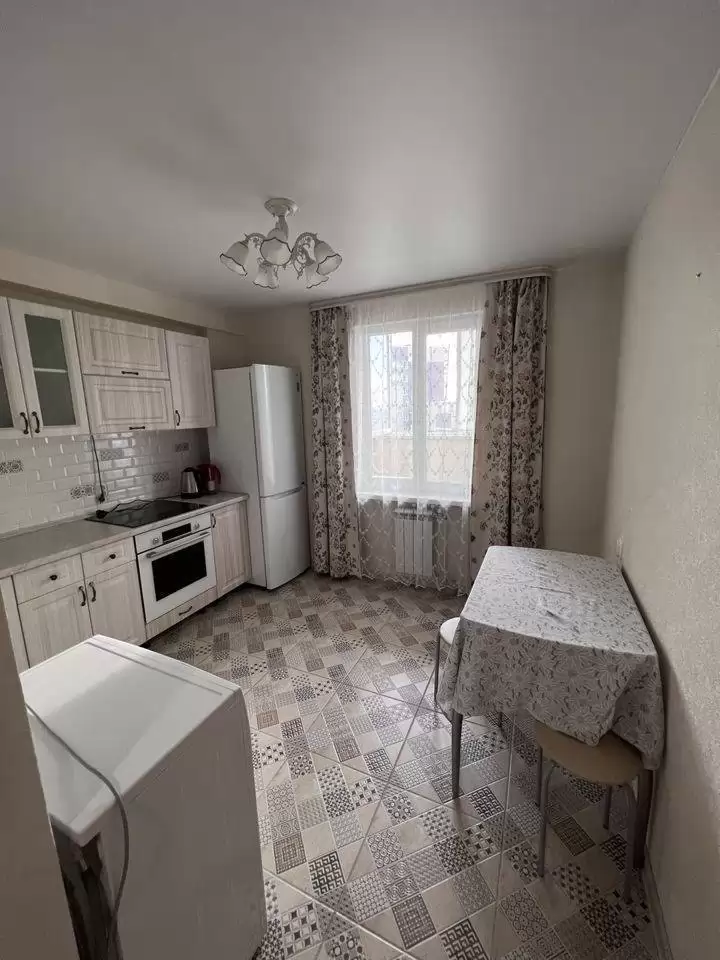 1838560-6