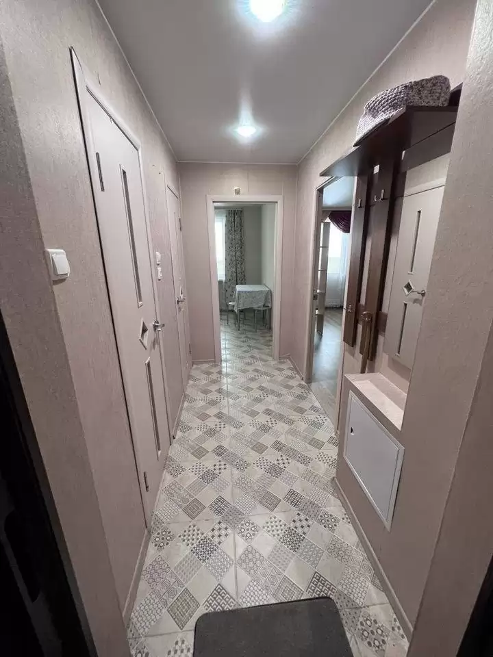 1838560-9