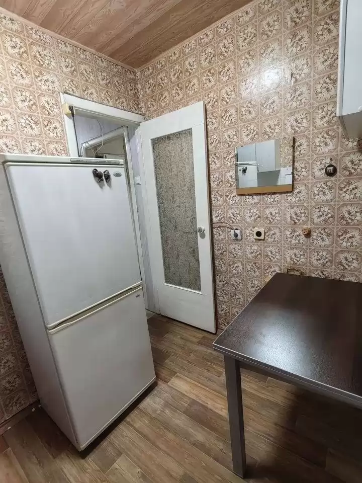 3946293-13