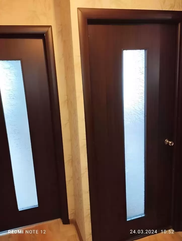 4387876-3