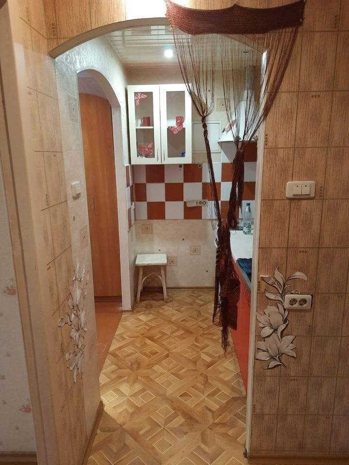 2063174-11