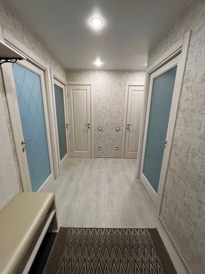 2068130-4