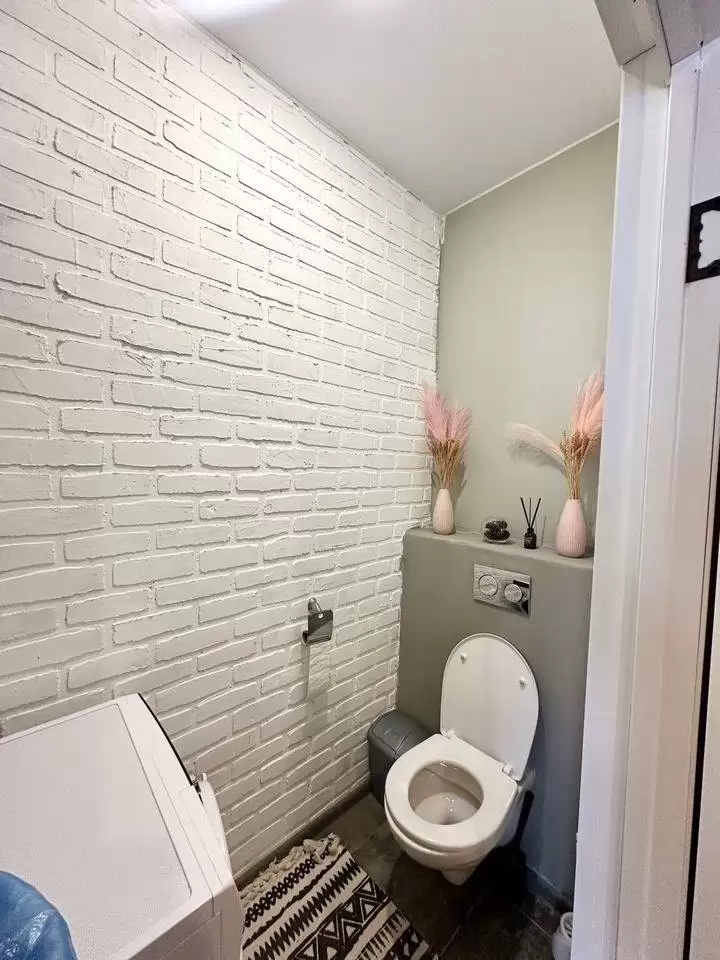 3987377-18