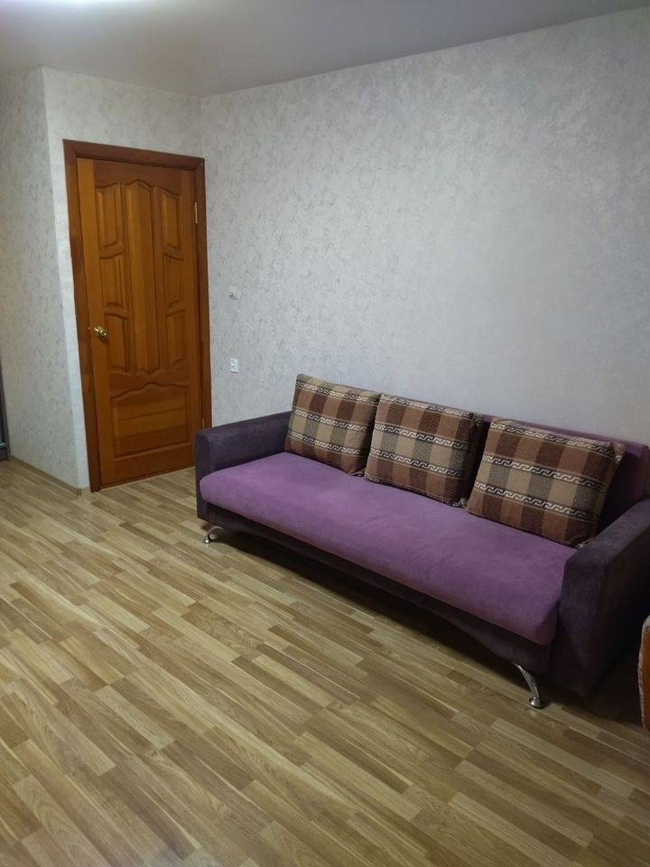 п