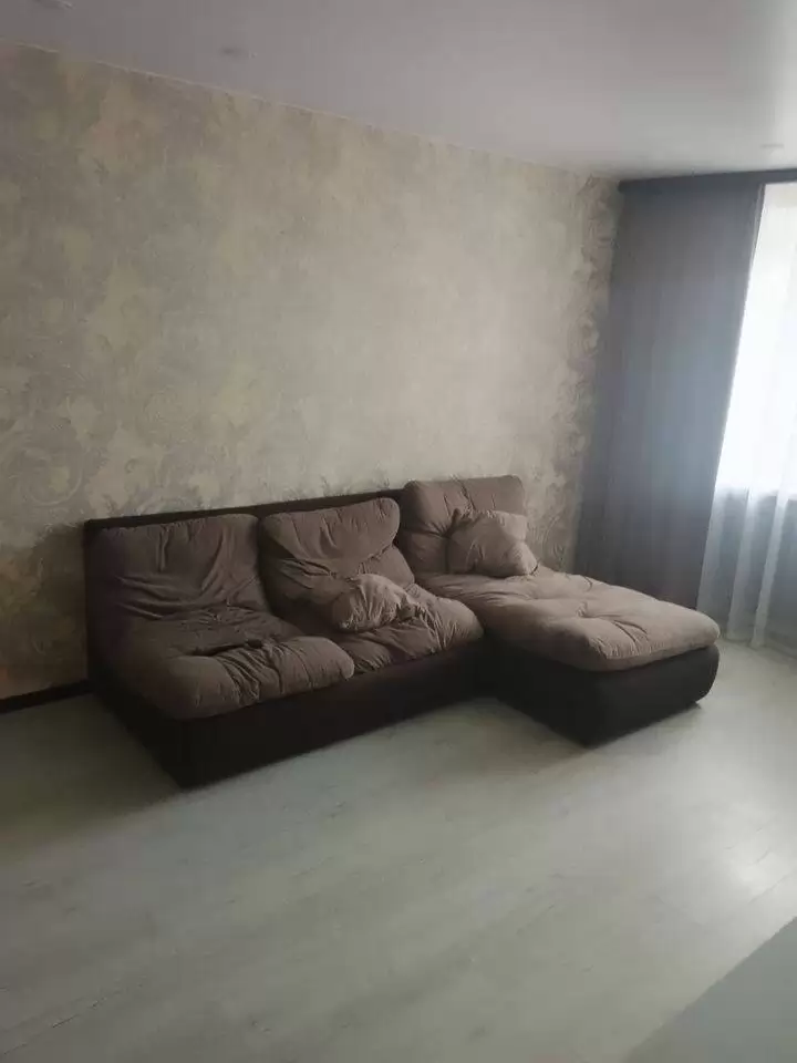 2879685-7
